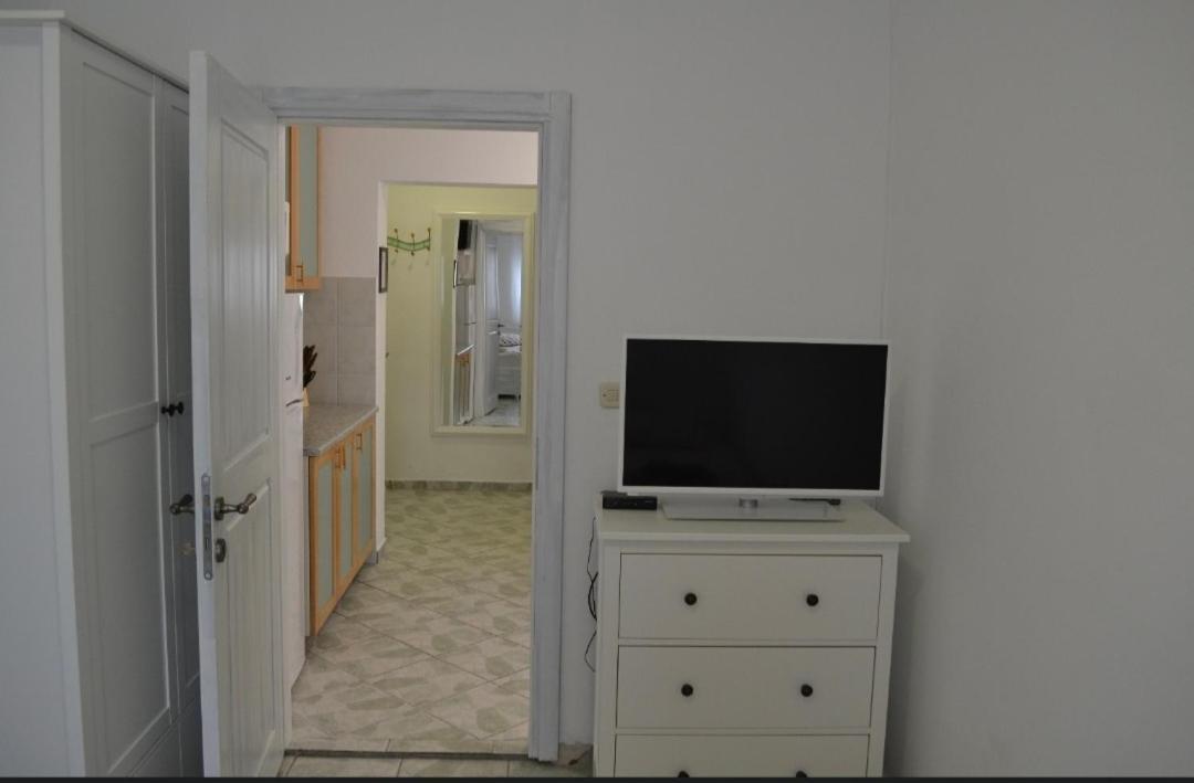 Apartment Lora Pag Town Exterior photo